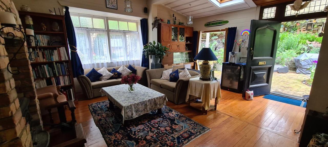 Dovecote House Bed & Breakfast Auckland Ngoại thất bức ảnh
