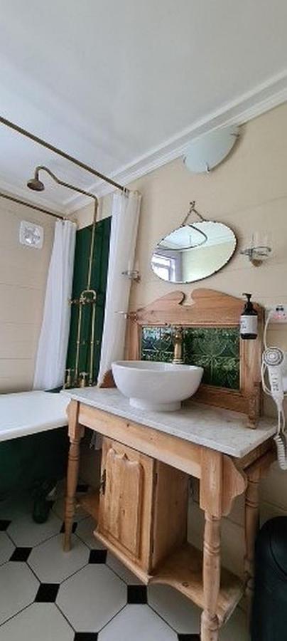 Dovecote House Bed & Breakfast Auckland Ngoại thất bức ảnh