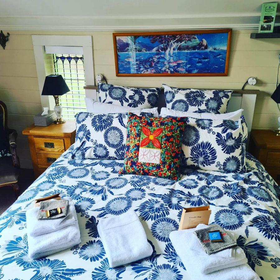 Dovecote House Bed & Breakfast Auckland Ngoại thất bức ảnh